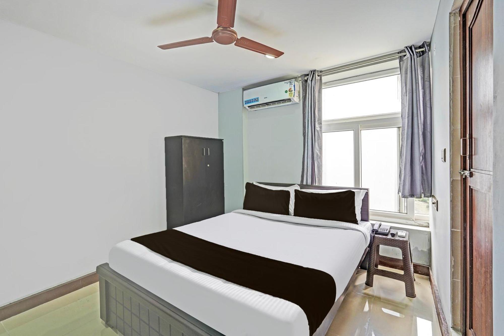 צ'נאי Super Hotel O Sholinganallur Near Anjaneya Temple מראה חיצוני תמונה
